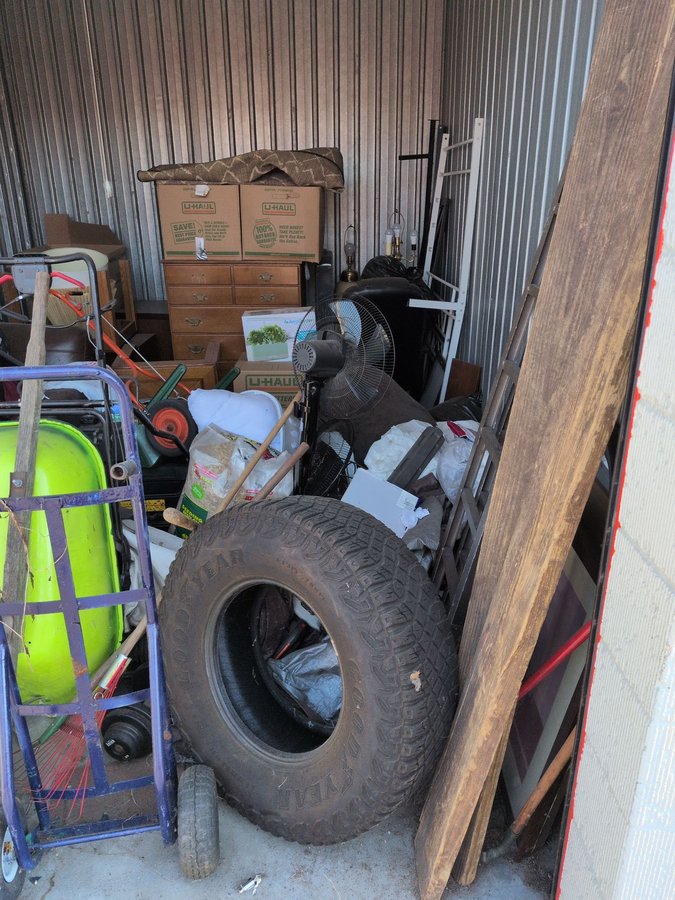 10 x 15 storage unit in Southfield, MI