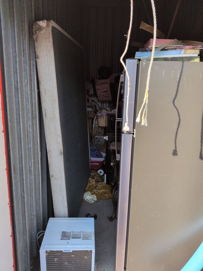 5 x 10 storage unit in Southfield, MI
