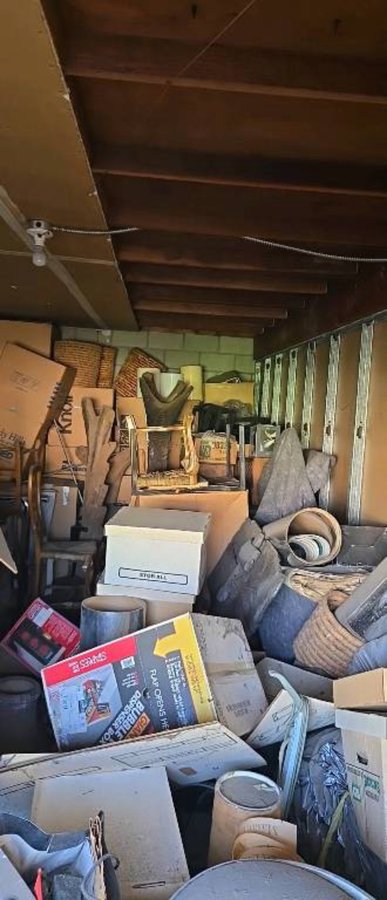 20 x 25 storage unit in Norwalk, CA