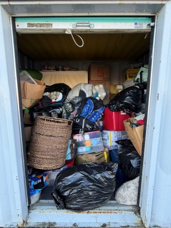 8 x 10 storage unit in Anchorage, AK