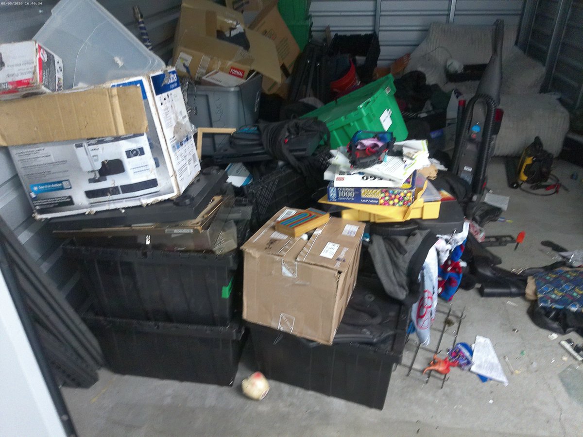 20 x 15 storage unit in Glendale, AZ