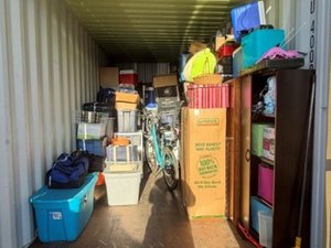 8 x 20 unit in Anchorage