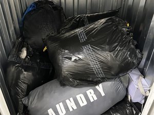 4 x 4 unit in New York