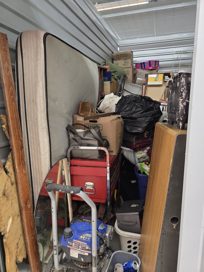 10 x 15 storage unit in Pocatello, ID