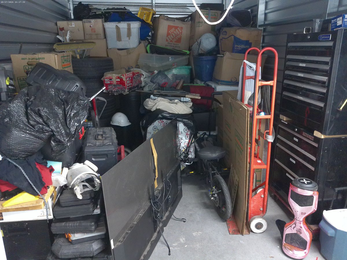 20 x 15 storage unit in Glendale, AZ