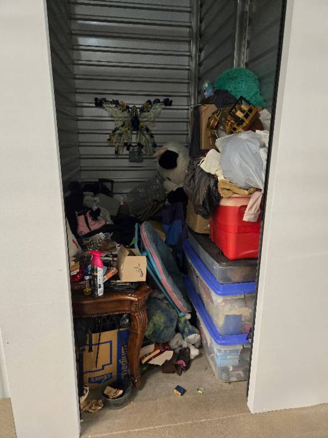 5 x 9 storage unit in Phoenix, AZ