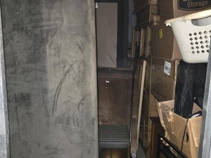 8 x 10 unit in Palmdale