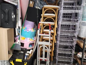 10 x 15 unit in Canoga Park