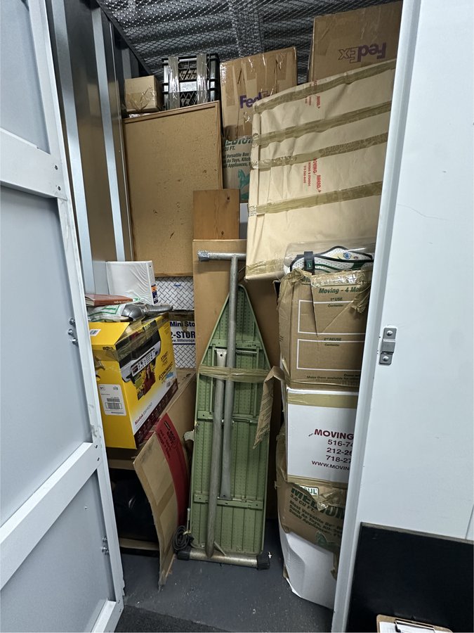 5 x 10 storage unit in New York, NY