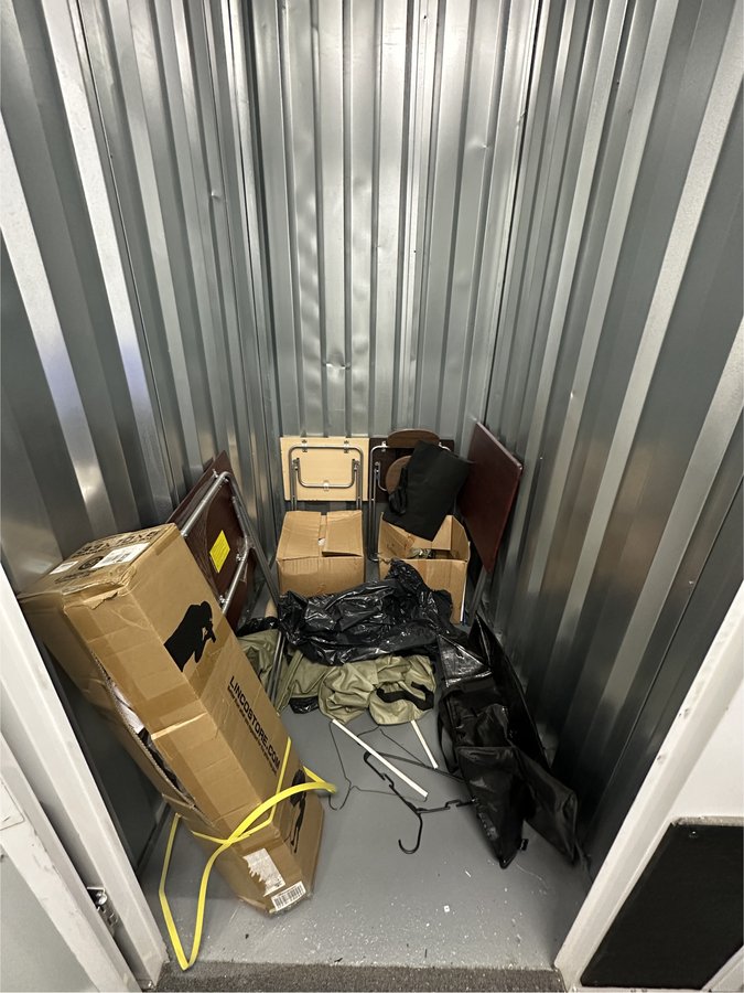 4 x 6 storage unit in New York, NY