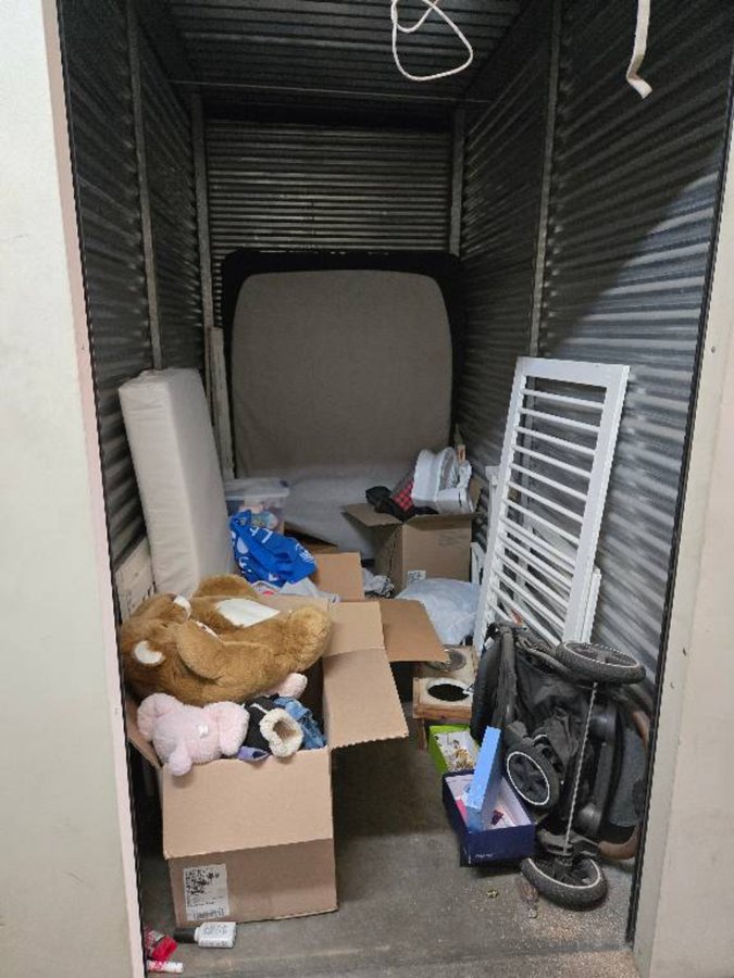 5 x 10 storage unit in Glendale, AZ