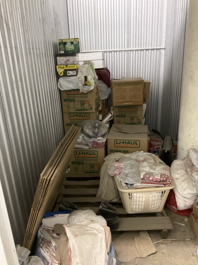 5 x 10 storage unit in Minneapolis, MN