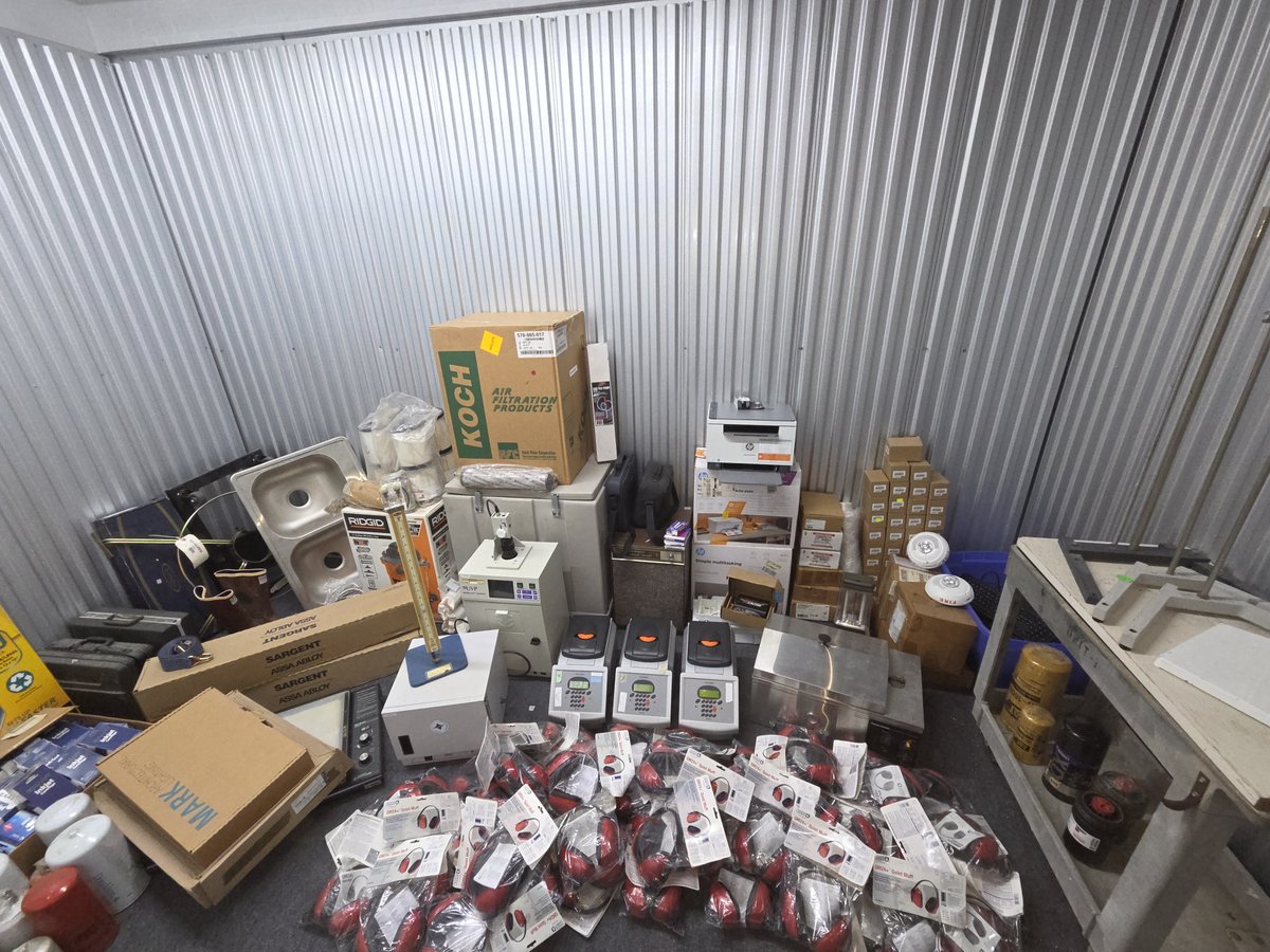 8 x 15 storage unit in Houston, TX