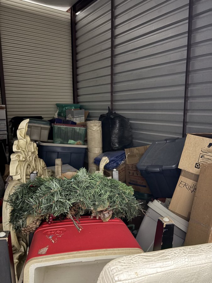10 x 15 storage unit in Lake Worth, FL