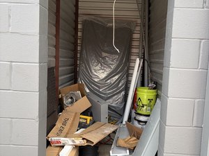 10 x 10 unit in Lake Worth