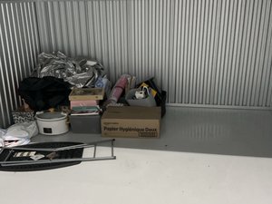 10 x 10 unit in Hoover