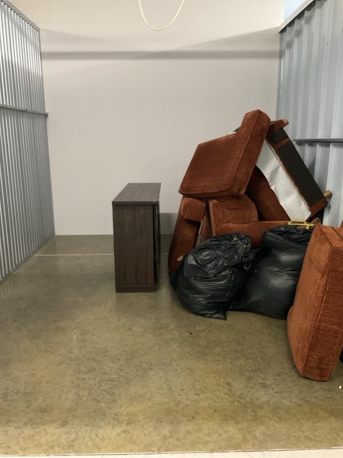 10 x 13 storage unit in Tuscaloosa, AL