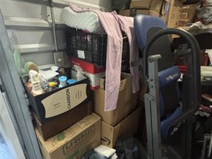 8 x 10 unit in Largo