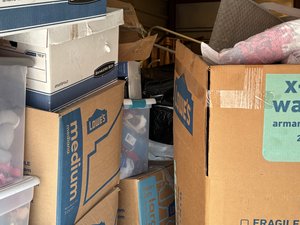 10 x 20 unit in Largo