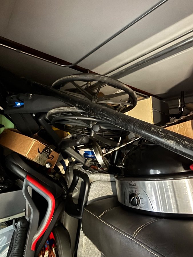 10 x 20 storage unit in Palm Harbor, FL