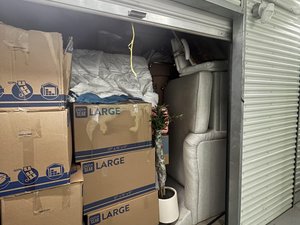 10 x 15 unit in Palm Harbor