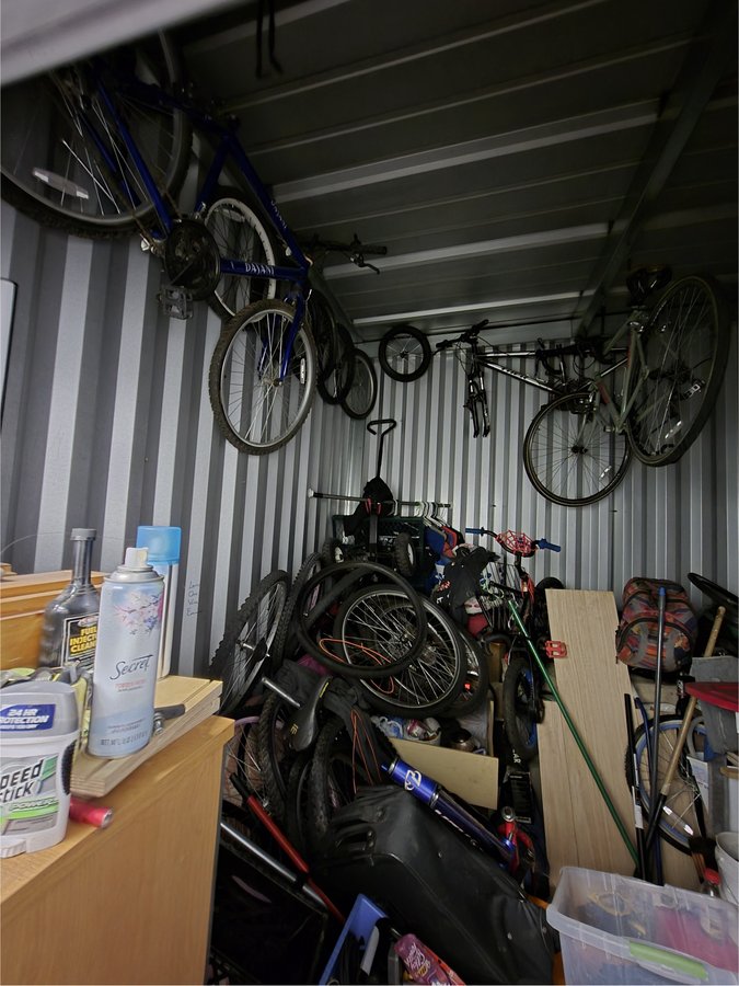 10 x 10 storage unit in West Valley City, UT