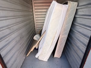 5 x 10 unit in Largo