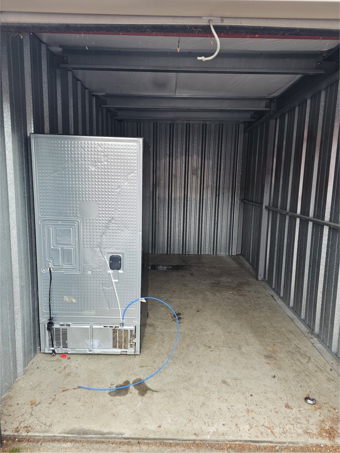 8 x 15 storage unit in Auburn, MA