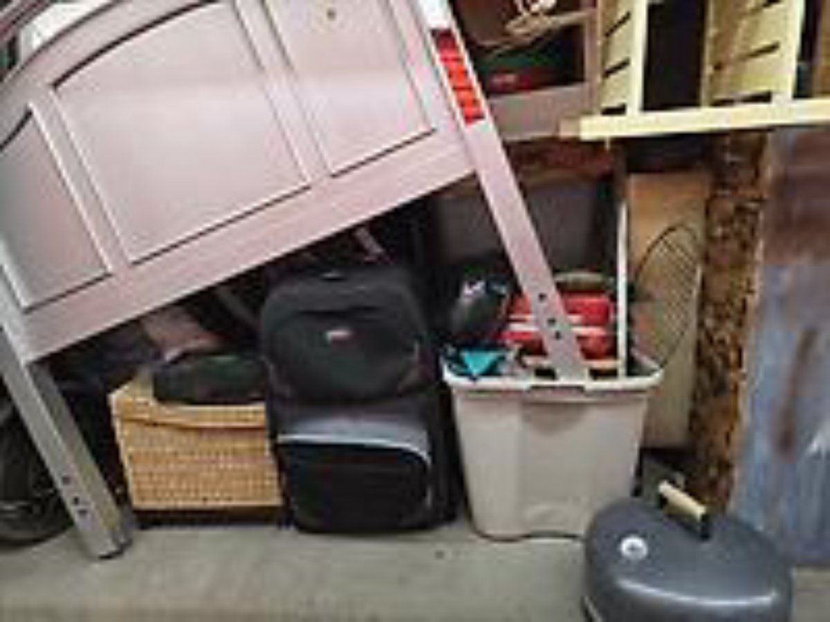 5 x 10 storage unit in Bismarck, ND