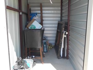 5 x 10 unit in College Station