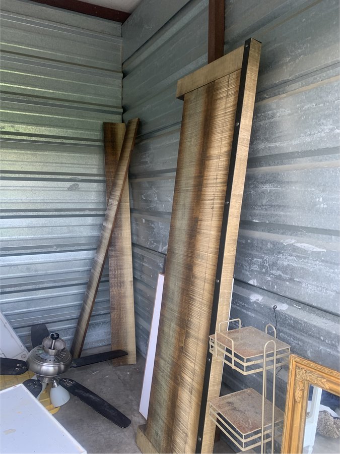 10 x 10 storage unit in College Park, GA