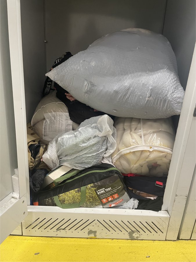 2 x 2 storage unit in Pittsburgh, PA