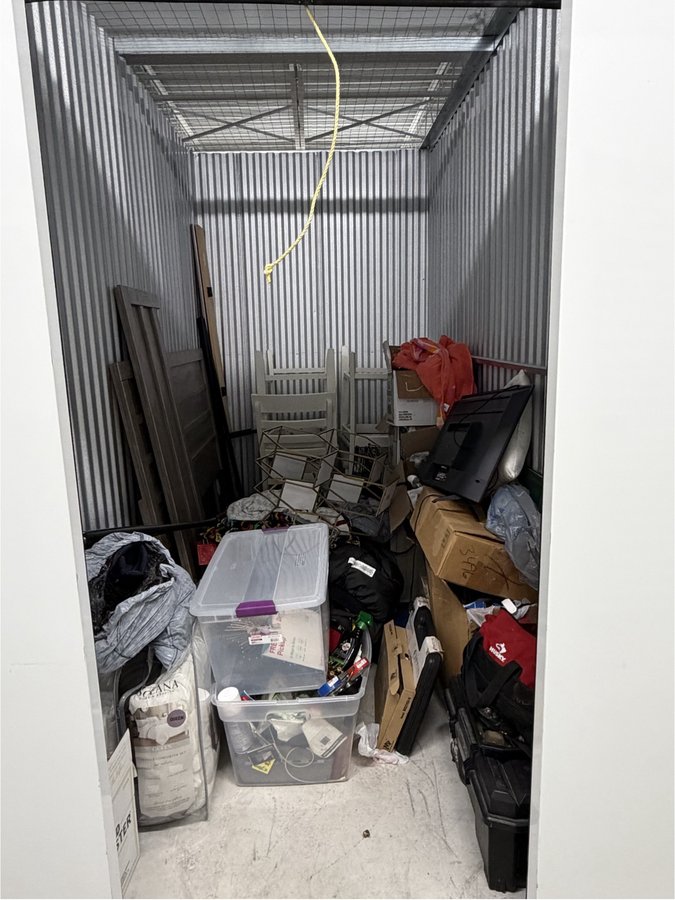 5 x 10 storage unit in Boynton Beach, FL