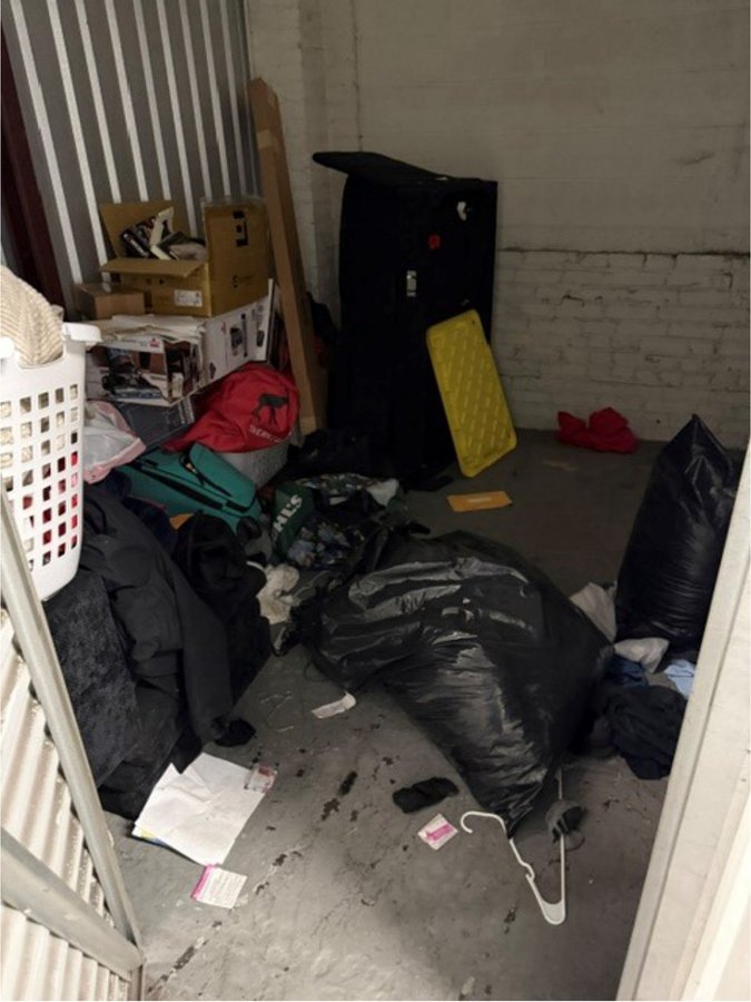 10 x 10 storage unit in Pittsburgh, PA