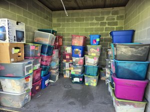 10 x 10 unit in Jacksonville
