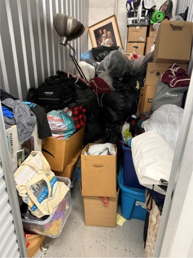 5 x 10 storage unit in Pittsburgh, PA