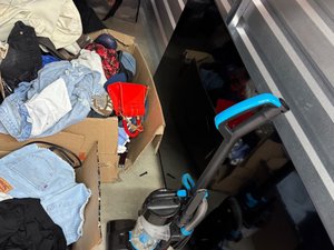 5 x 10 storage unit in Medley, FL