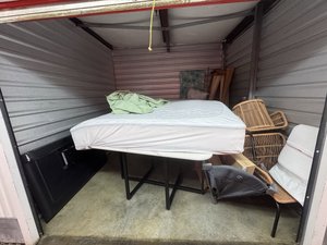 10 x 10 unit in Miami