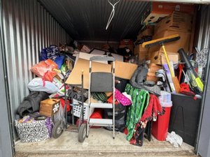 10 x 10 unit in Norwalk
