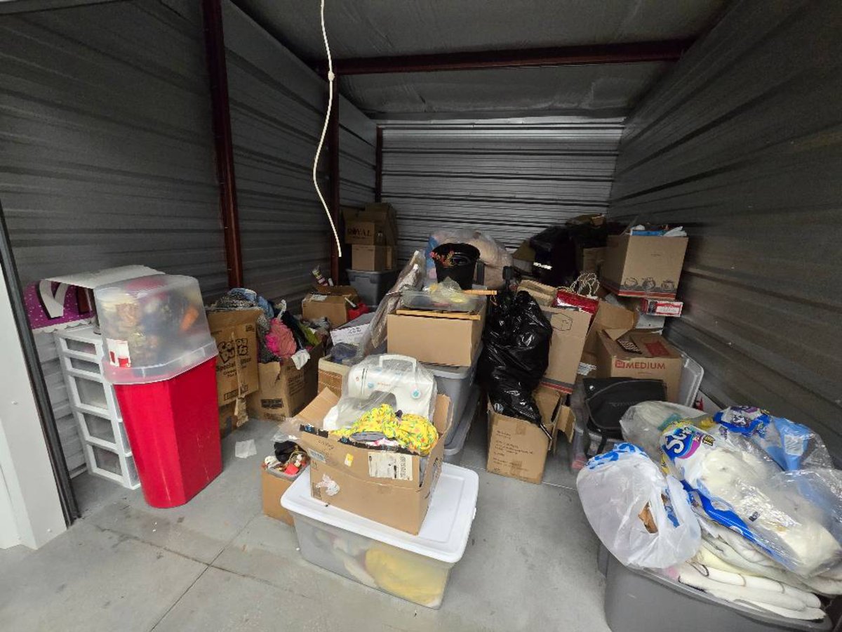 10 x 15 storage unit in Fayetteville, GA