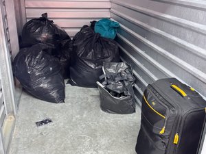 5 x 10 unit in Homestead