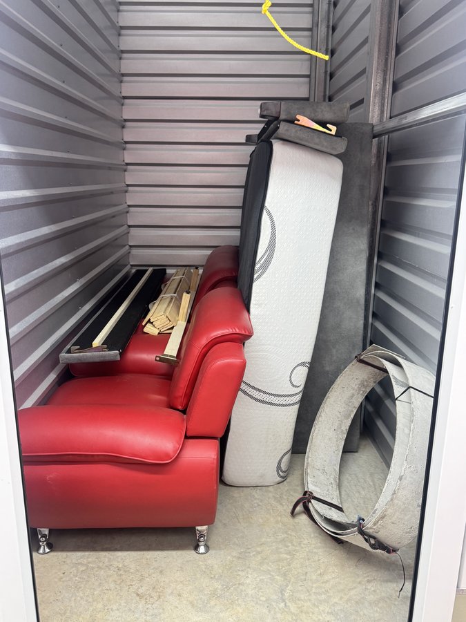 5 x 10 storage unit in Homestead, FL
