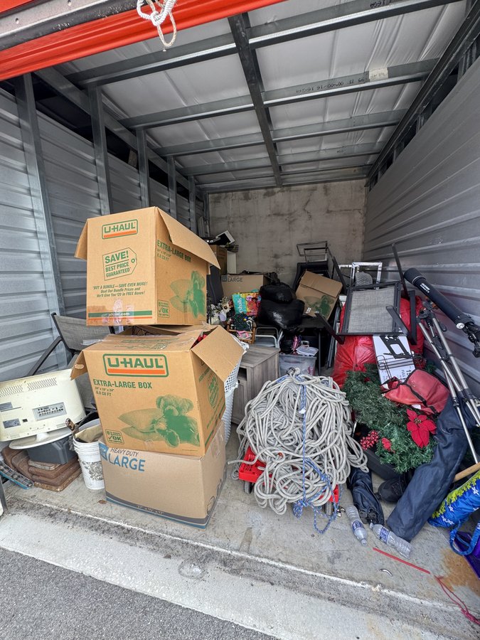 10 x 15 storage unit in Homestead, FL