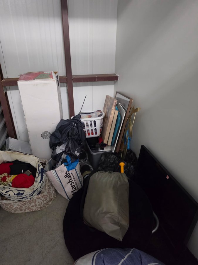 5 x 10 storage unit in Fort Pierce, FL