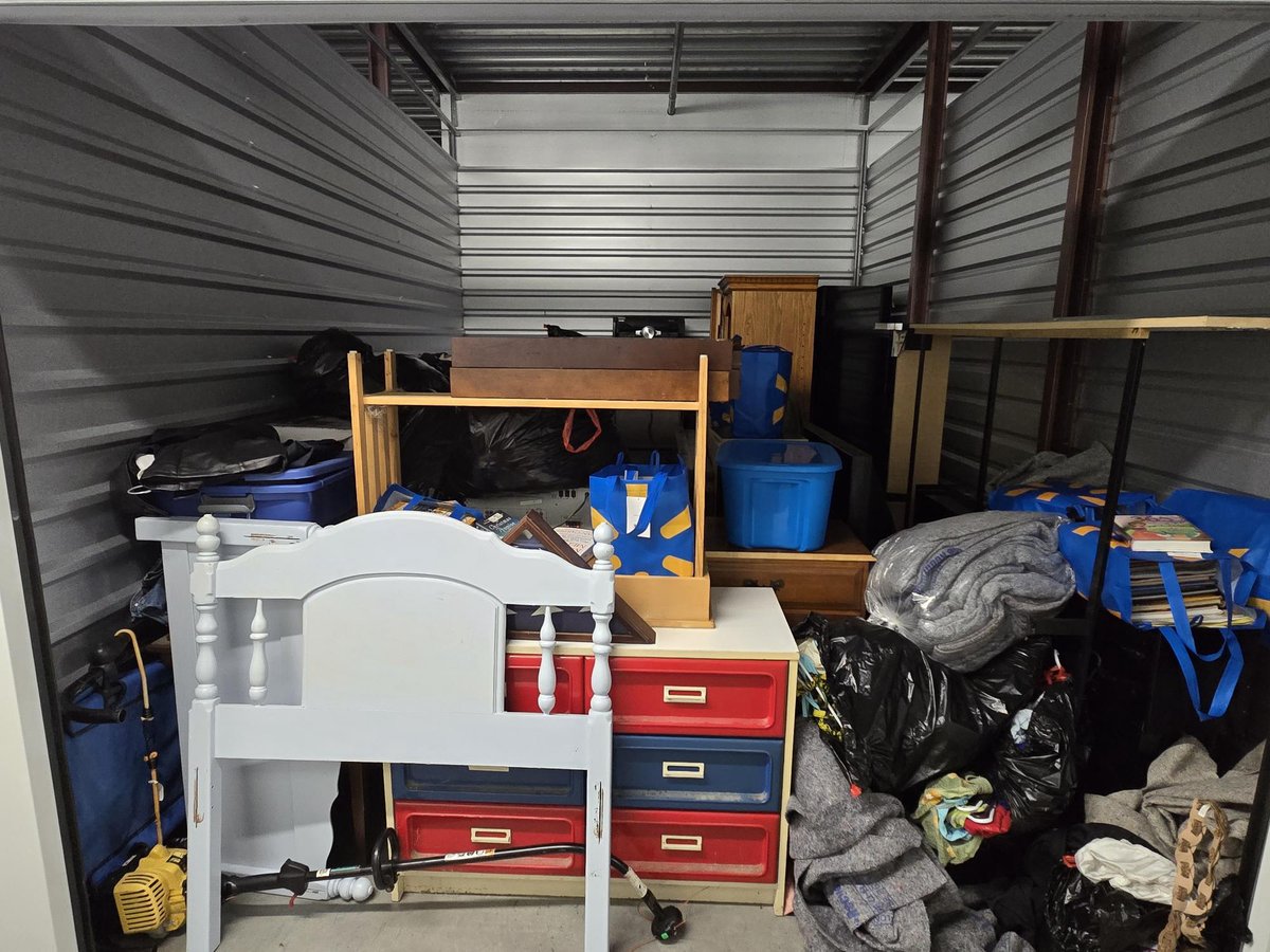 10 x 15 storage unit in Deland, FL