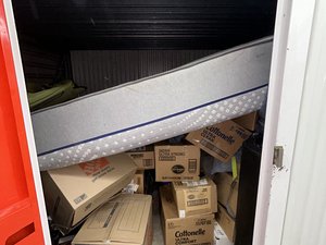 10 x 10 unit in Plano