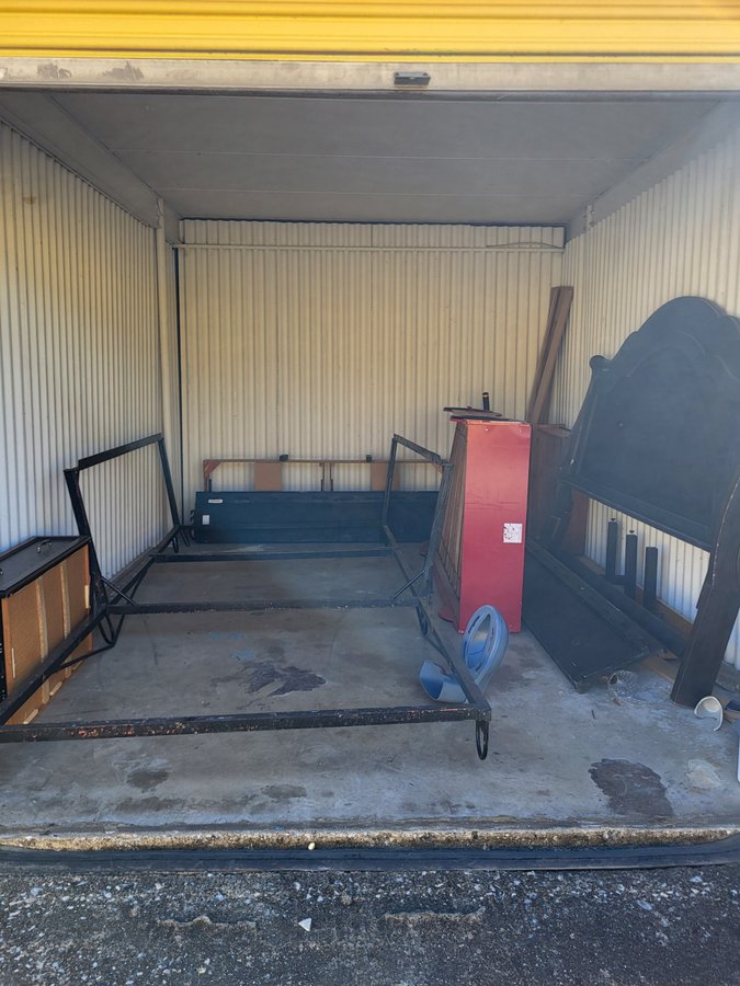10 x 15 storage unit in Dallas, TX