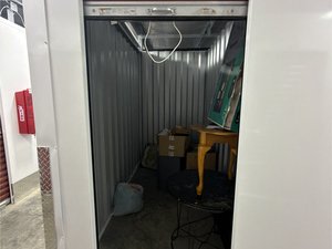 5 x 10 unit in Jacksonville