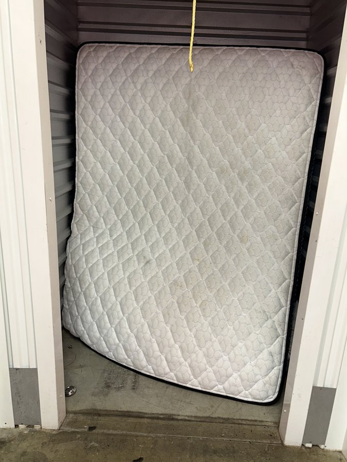 5 x 5 storage unit in Plano, TX