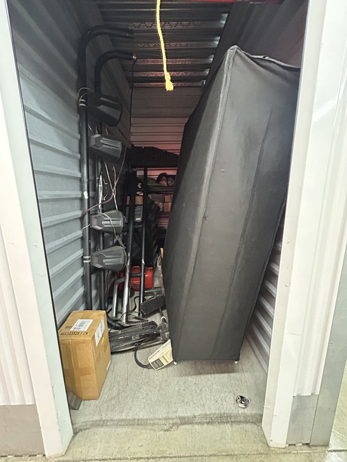 5 x 10 storage unit in Plano, TX
